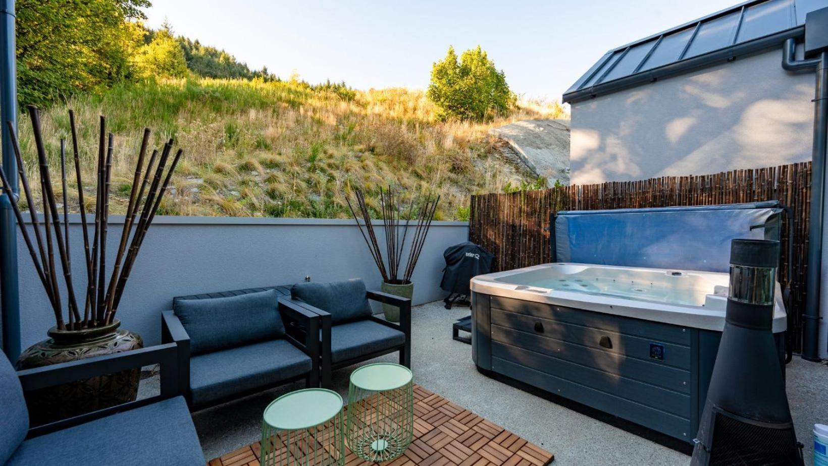 Willa The Tiers- Hot Tub- Ac- Bbq- Free Parking Queenstown Zewnętrze zdjęcie